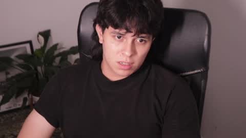 Tony Hoffa online show from 04/18/26, 01:53