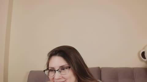 vanessa online show from 02/11/26, 06:57