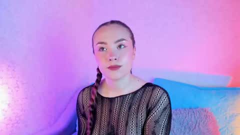 Vera  online show from 11/18/25, 11:36