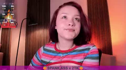 Snapshot of magic_vera chatting on 08/08/26, 02:47 Vera online show from 08/08/26, 02:47