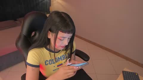 Snapshot of magic_zantana chatting on 06/17/26, 07:04 Zantana online show from 06/17/26, 07:04
