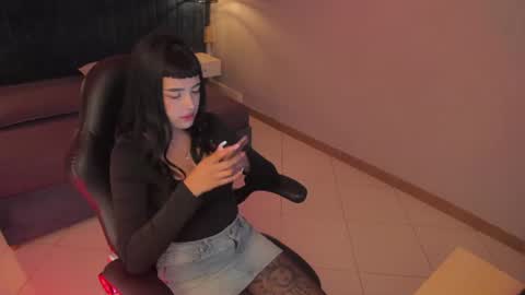 Snapshot of magic_zantana chatting on 06/23/26, 07:01 Zantana online show from 06/23/26, 07:01