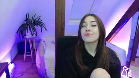 Snapshot of magic_zooey chatting on 02/18/25, 10:58 Zooey online show from 02/18/25, 10:58