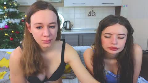 Snapshot of magical_mermaids chatting on 01/02/25, 07:12 Alice online show from 01/02/25, 07:12