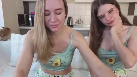 Snapshot of magical_mermaids chatting on 12/01/25, 06:07 Alice online show from 12/01/25, 06:07