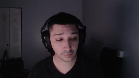 Snapshot of magicjawn chatting on 01/07/25, 04:39 magicjawn online show from 01/07/25, 04:39