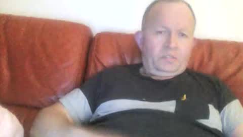 Snapshot of magicman250 chatting on 10/19/25, 05:24 magicman250 online show from 10/19/25, 05:24