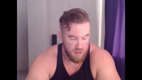 Snapshot of magicmax2017 chatting on 11/14/25, 05:39 magicmax2017 online show from 11/14/25, 05:39