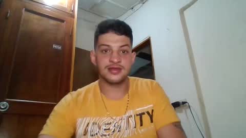 Snapshot of magico_9809 chatting on 01/29/25, 05:09 BRAYAN online show from 01/29/25, 05:09