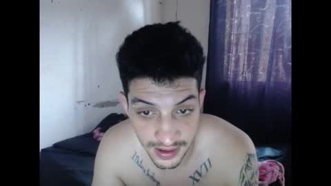 Snapshot of magico_9809 chatting on 10/10/25, 02:27 BRAYAN online show from 10/10/25, 02:27