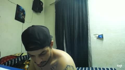 Snapshot of magico_9809 chatting on 01/16/26, 05:11 BRAYAN online show from 01/16/26, 05:11
