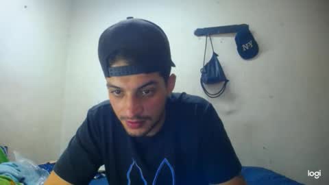 Snapshot of magico_9809 chatting on 03/20/26, 05:07 BRAYAN online show from 03/20/26, 05:07