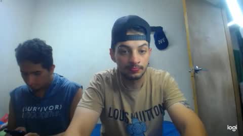 Snapshot of magico_9809 chatting on 03/23/26, 12:47 BRAYAN online show from 03/23/26, 12:47
