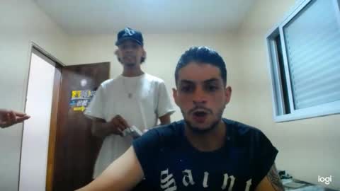 Snapshot of magico_9809 chatting on 03/31/26, 11:27 BRAYAN online show from 03/31/26, 11:27