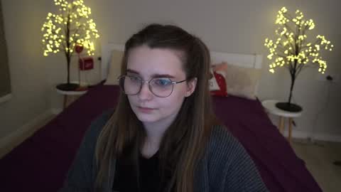 Emily online show from 01/06/25, 09:00