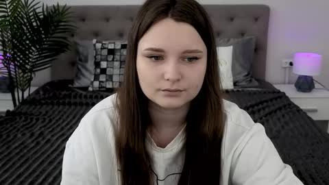 Emily online show from 03/16/26, 07:23