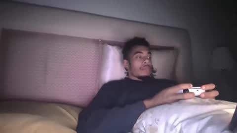 Snapshot of magicsempai chatting on 12/11/24, 03:26 Magicsempai online show from 12/11/24, 03:26