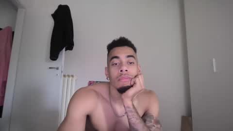 Snapshot of magicsempai chatting on 12/19/24, 12:23 Magicsempai online show from 12/19/24, 12:23