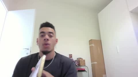 Snapshot of magicsempai chatting on 02/03/25, 11:42 Magicsempai online show from 02/03/25, 11:42