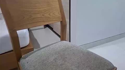 Snapshot of magicstick3003 chatting on 10/17/25, 08:50 Eli online show from 10/17/25, 08:50