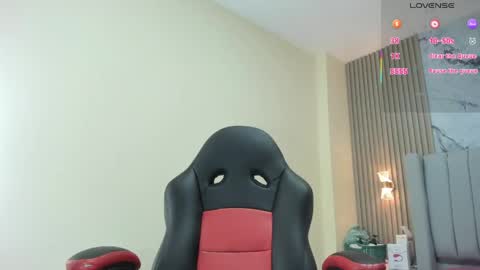 Snapshot of magievans1 chatting on 05/20/26, 12:55 magievans1 online show from 05/20/26, 12:55