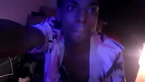 Snapshot of magiicboo chatting on 12/16/25, 09:09 magiicboo online show from 12/16/25, 09:09