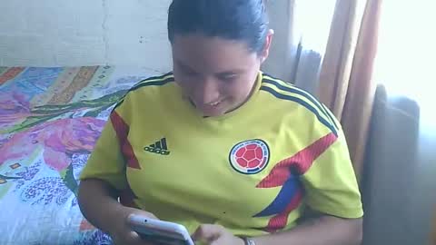 Maggie Taylor online show from 10/18/25, 05:25