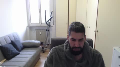 Snapshot of magistermat_ chatting on 12/18/24, 08:31 Magister online show from 12/18/24, 08:31