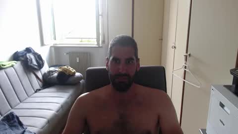 Snapshot of magistermat_ chatting on 09/11/25, 10:37 Magister online show from 09/11/25, 10:37