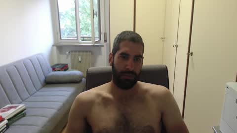 Snapshot of magistermat_ chatting on 09/22/25, 05:20 Magister online show from 09/22/25, 05:20