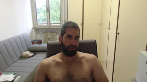 Snapshot of magistermat_ chatting on 09/23/25, 10:07 Magister online show from 09/23/25, 10:07