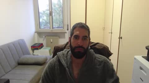 Snapshot of magistermat_ chatting on 10/13/25, 05:29 Magister online show from 10/13/25, 05:29