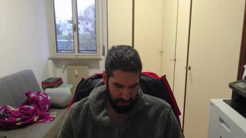 Snapshot of magistermat_ chatting on 11/24/25, 06:46 Magister online show from 11/24/25, 06:46