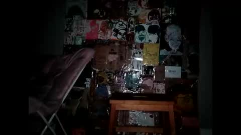 Snapshot of magnetic77slav chatting on 09/22/25, 03:52 magnetic77slav online show from 09/22/25, 03:52