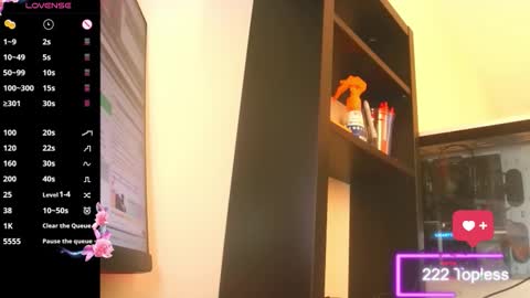 Snapshot of magnitaaa chatting on 12/14/25, 05:18 magnitaaa online show from 12/14/25, 05:18