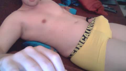 Snapshot of magnus_dick247 chatting on 01/27/25, 07:14 tweendick online show from 01/27/25, 07:14