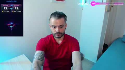 Snapshot of magnus_king chatting on 11/25/25, 02:00 online show from 11/25/25, 02:00