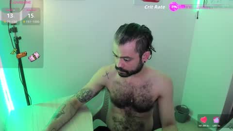 Snapshot of magnus_king chatting on 12/19/25, 02:29 online show from 12/19/25, 02:29