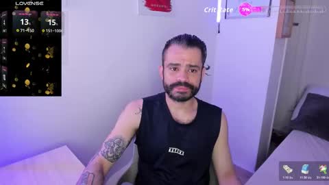 Snapshot of magnus_king chatting on 12/19/25, 10:28 online show from 12/19/25, 10:28