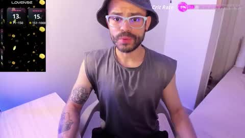 Snapshot of magnus_king chatting on 02/01/26, 01:04 online show from 02/01/26, 01:04