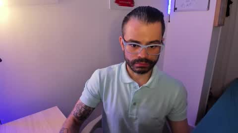 Snapshot of magnus_king chatting on 02/20/26, 05:04 online show from 02/20/26, 05:04