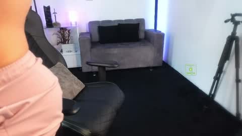 If you want me to use the Lovense please let me know  --    online show from 04/08/26, 05:02