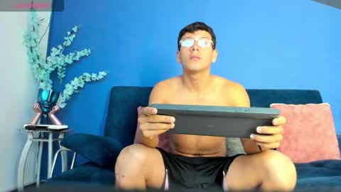 Magnus online show from 12/19/25, 12:23