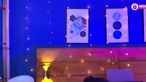 Snapshot of mahia_queen chatting on 03/10/25, 11:21 Dani online show from 03/10/25, 11:21