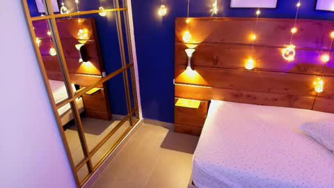 Snapshot of mahia_queen chatting on 11/10/25, 11:20 Dani online show from 11/10/25, 11:20