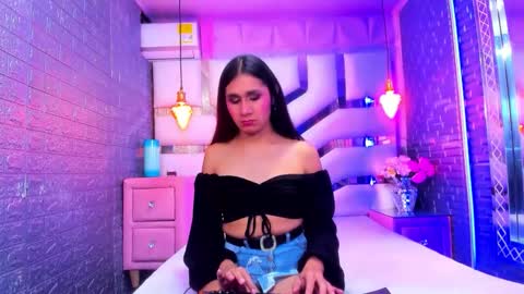 Snapshot of mahiara_hot chatting on 05/08/26, 02:39 mahiara hot online show from 05/08/26, 02:39