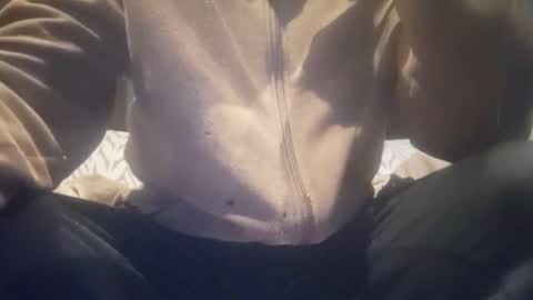 Snapshot of maho0 chatting on 11/13/25, 06:56 maho0 online show from 11/13/25, 06:56