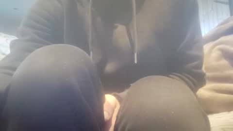 maho0 online show from 11/19/25, 08:03