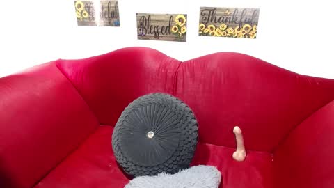 ISABELA online show from 09/25/25, 04:21