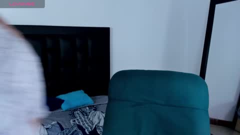 Maia online show from 12/10/24, 03:22